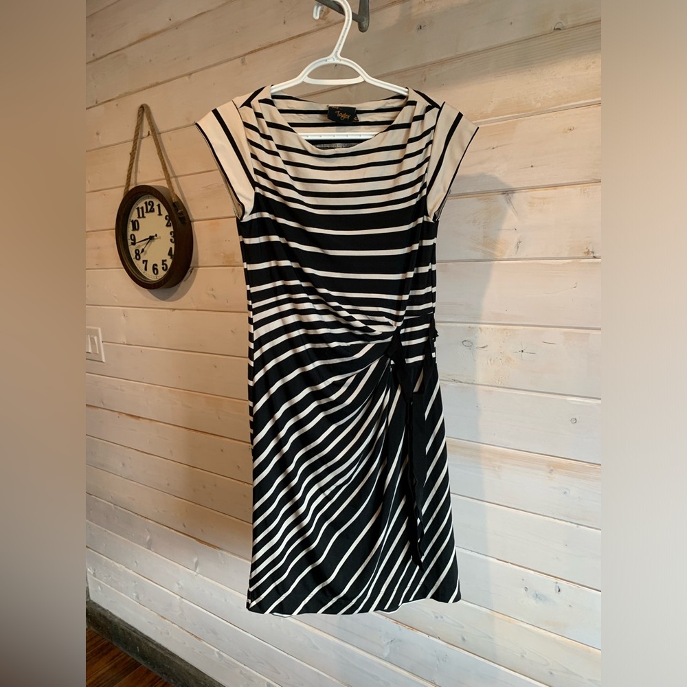 Just… Taylor | Women’s Faux Wrap Dress